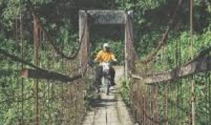 Jalan Desa Rusak Dan Jembatan Putus Di Palembayan, Dana Desa Dipertanyakan