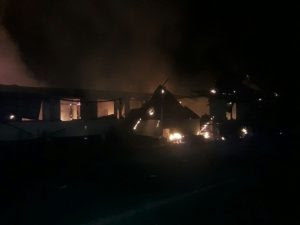 Siapa yang Membakar Gedung Polres Dharmasraya?