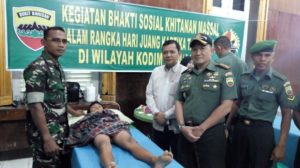 Peringati Hari Juang Kartika, Kodim 0304/ Agam Adakan Khitanan Massal