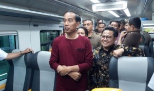 Akhirnya Presiden Jokowi Resmikan Kereta Bandara