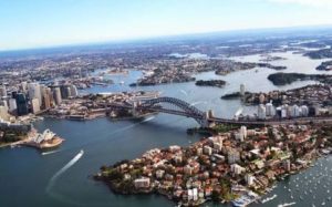 Makin Banyak Pendatang Tinggalkan Australia