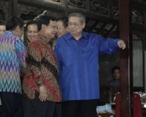 Tak Bahas Politik, Prabowo Besuk SBY