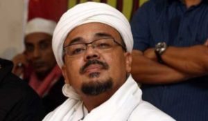 Visa Habis tapi tak Dideportasi, Rizieq Langgar Aturan di Saudi?