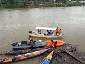 Gunakan Sampan Malam Hari, Dua Warga Tewas di Sungai Lamandau Kalteng