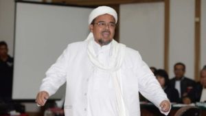 Izin Tinggal Habis, Rizieq Bisa Dibui 6 Bulan di Saudi