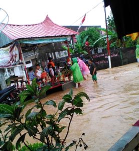 Hujan Ekstrim Sejak Siang, Sejumlah Kawasan di Kota Padang Kebanjiran