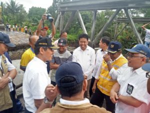 Jembatan Sementara Segera Dibangun di Jembatan Putus di Jalan Padang-Bukittinggi
