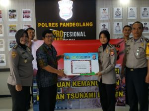 Sebesar 1 M Bantuan Korban Tsunami Selat Sunda Telah Disalurkan Polda Banten
