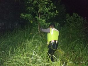 Mayat Perempuan Tanpa Identitas Ditemukan di TPU Cirocok