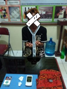 Simpan Sabu Dalam Bungkus Rokok, Lelaki Ini Berurusan Dengan Polisi