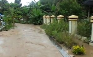 Banjir Rendam Sebagian Wilayah Gorontalo  ⁣⁣