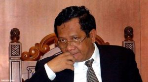 Mahfud MD “Tegor” Amien Rais