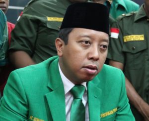Breaking News ! Ketua Umun PPP di OTT KPK di Surabaya