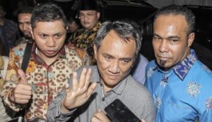 Bisnis Galang Massa ala Kivlan Zein Dibongkar Andi Arief