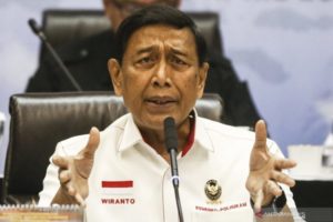 Tiga Pernyataan Kontroversial Wiranto