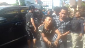 Tiga Pelaku Pecah Kaca Mobil di Palangka Raya, di Dor Polisi