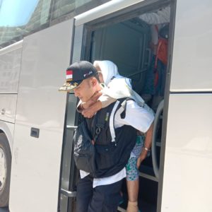 Kelelahan Menjadi Masalah Utama Jemaah Haji Usia Lanjut