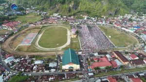 Umat Islam Padang Panjang Tumpah di GOR Bancah Laweh