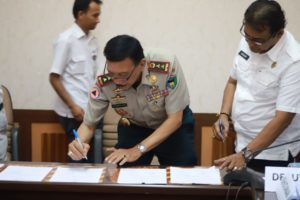 Bupati Hendrajoni, Tandatangani MOU Dukungan Pelestarian TRHS Pada TNKS