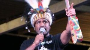Rusuh Papua, Saling Tuding Benny – Wiranto