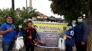 Kabut Asap, BEM STIH Tambun Bungai Palangka Raya Bagikan Masker