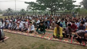 PCNU Kepulauan Meranti Bersama Masyarakat Laksanakan Sholat Istisqa’ dan Bagikan Masker