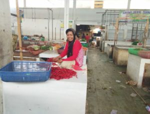 Pedagang Pasar Bahagia Minta Jalan Di Lebarkan