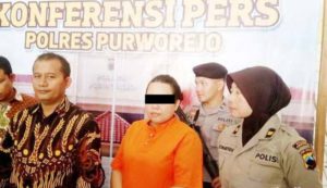 Janda Asal Bekasi Gelapkan Miliaran Rupiah