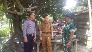 Forkomicam Ukui Pantau Kondisi Banjir Desa Lubuk Kembang Bungo