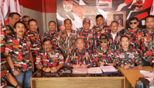 Adek Efril Manurung Diberhentikan Sebagai Ketum Laskar Merah Putih