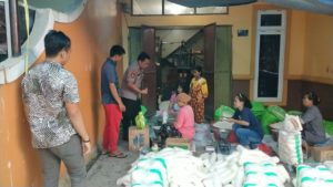 Polisi Gerebek  Penimbun 17 Ton Gula Pasir di Palangka Raya.