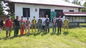 Memanfaatkan APBDes, Kades Pailelang Meracik Sendiri Hand Sanitizer