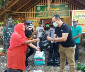 DEMPO Grup Salurkan 800 Paket Sembako bagi Warga Ranah Pesisir