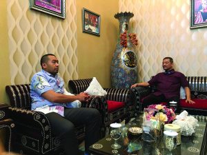 Calon Wakil Gubernur Milenial Audy Joinaldi Sowan ke Gamawan Fauzi