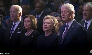 Mantan Presiden Bill Clinton Berikan Suaranya Untuk Joe Biden