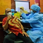 265 Orang dari Pimpinan dan Staf DPRD Sumbar Ikut Program Vaksinasi Covid -19