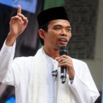 Haruskah Makmun Baca Al Fatihah Lagi Setelah Imam Membacanya? Ini Penjelasan Ustadz Abdul Somad