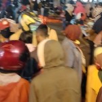 Dua Malam Jelang Idul Fitri, Pasar Dadakan Padang Panjang Diserbu Warga