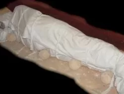 Jangan Takut Menghadapi Kematian, Ini 7 Perkara yang Bisa Menerangi Alam Kubur