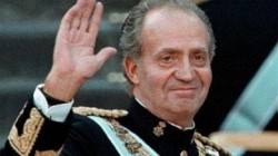 Mantan-Raja-Spanyol-Juan-Carlos-Mendarat-di-Abu-Dhabi