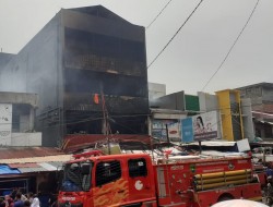 Toko New Khatulistiwa Ludes Terbakar di Bengkulu