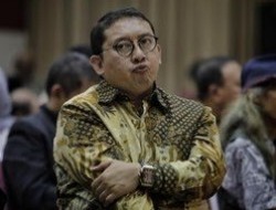 Setelah Ditegor Prabowo Fadli Zon Menghilang, Gerung : Dia Bukan Oposisi Kabinet, Tapi Oposisi  Kedunguan Istana