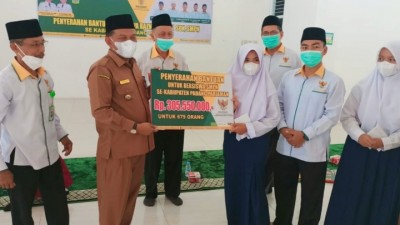 Wabup Rahmang Apresiasi Baznas Salurkan Bea Siswa bagi 3.924 Siswa SD dan SMP