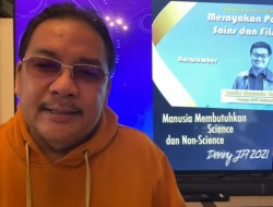 Denny JA: Manusia Memerlukan Sains dan Filsafat dalam Hidupnya