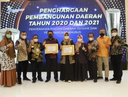 Padang Raih Penghargaan Terbaik Dua Perencanaan Pembangunan Kota Se-Indonesia Tahun 2021