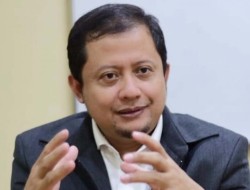 Dipanggil KPK Soal Pelaporan Dugaan Korupsi Gibran dan Kaesang, Ubedilah Badrun Diberondong Pertanyaan