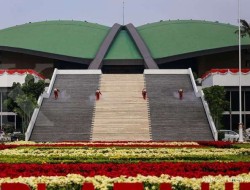 Tok! Pemilu 2024 Digelar 14 Februari, Pilkada Serentak 27 November 2024