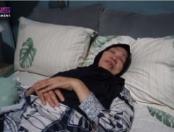 Dorce Minta Dimakamkan Secara Perempuan, Ini Jawaban Ustaz Khalid Basalamah