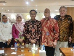 Bupati Liko Zoom Meeting dengan Dubes RI dan Investor dari Tiga Negara