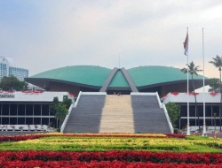 Waduh, DPR anggarkan Milyaran Rupiah Untuk Ganti Gorden Dan Pengaspalan Gedung DPR